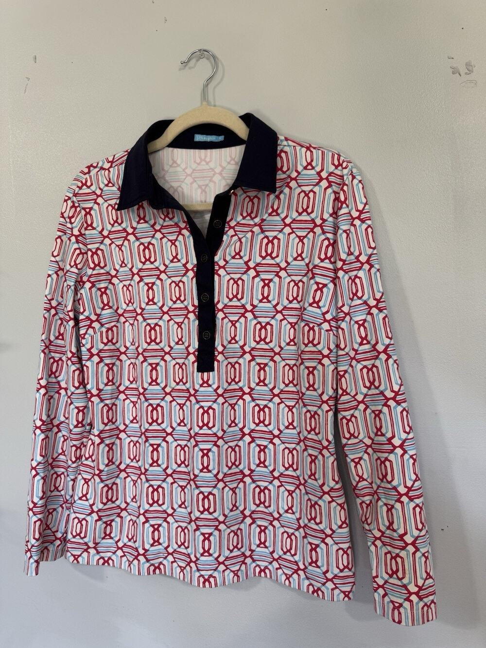 J McLaughlin Pullover Shirt Womens Medium Geometric Pink Blue Long Sleeve Collar